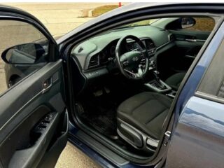 hyundai_elantr3